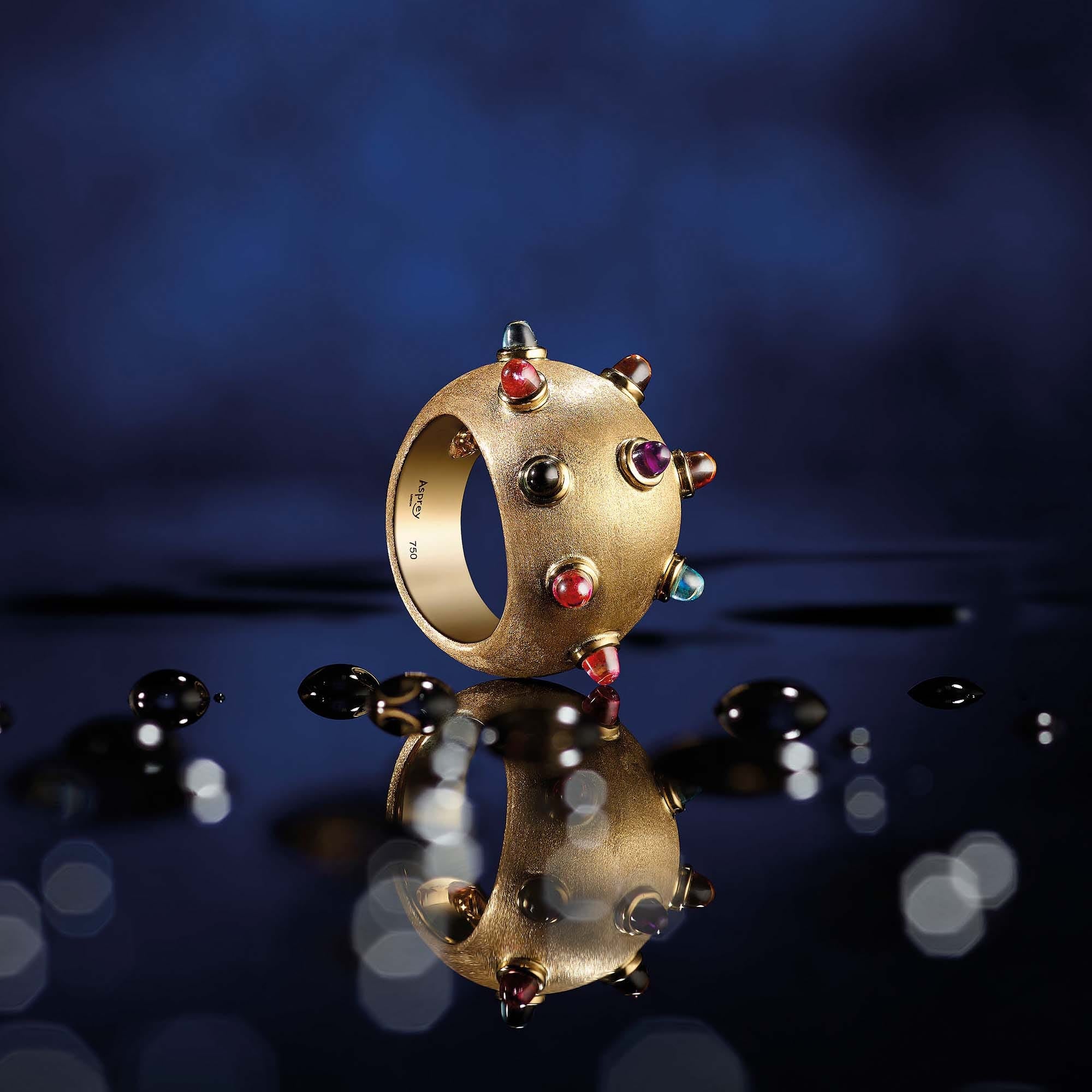 Cosmic Ausum Sputnik Ring in 18ct Yellow Gold - Image 2