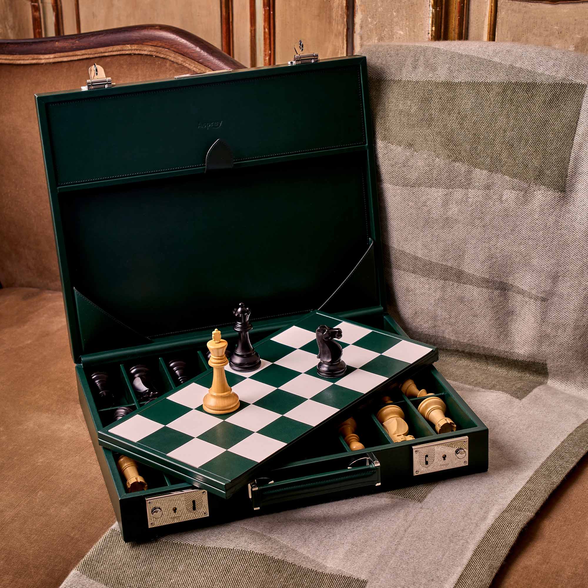 Backgammon Pattern Cashmere Blanket - Image 3