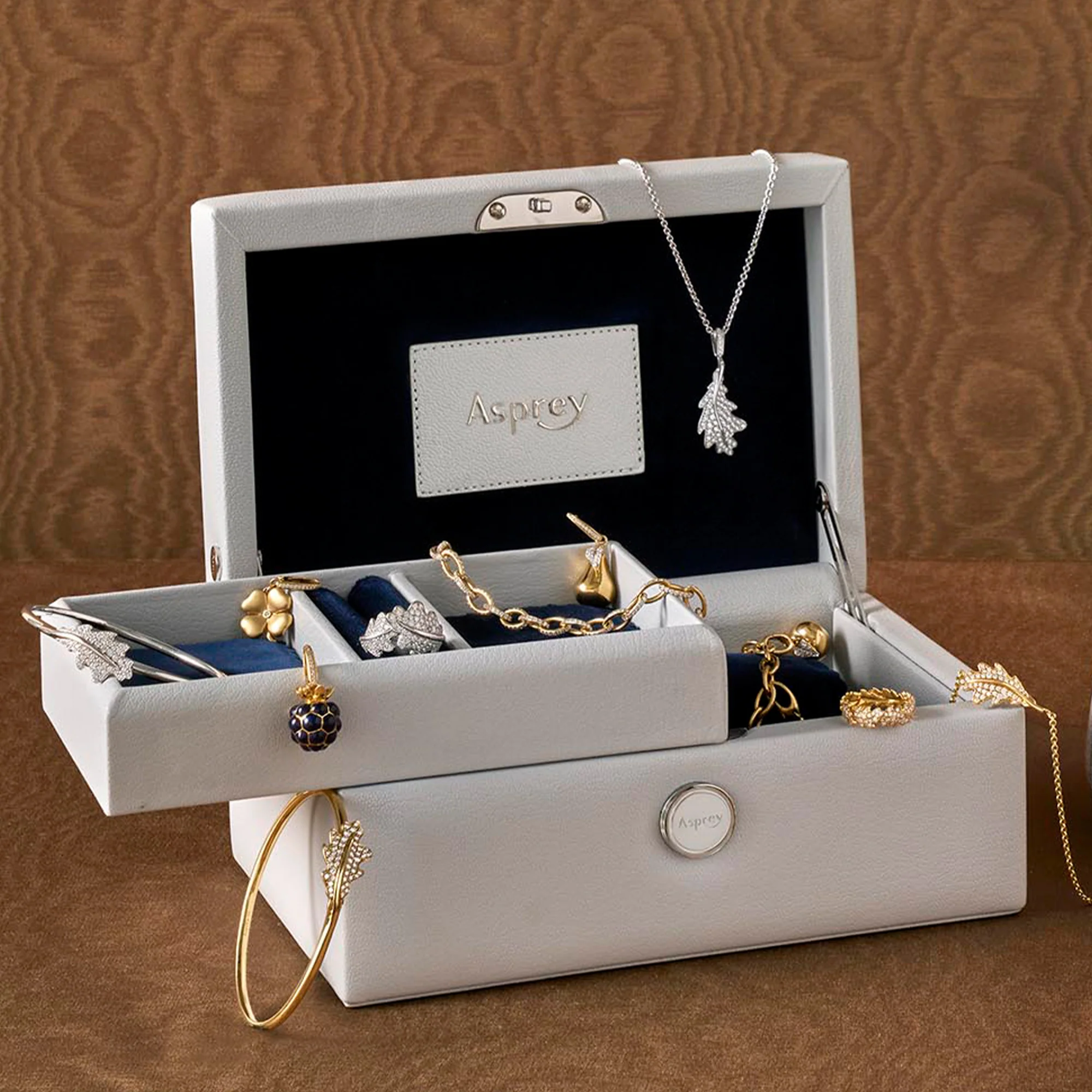 Jewel Box in Pebble Grain Leather - Image 3