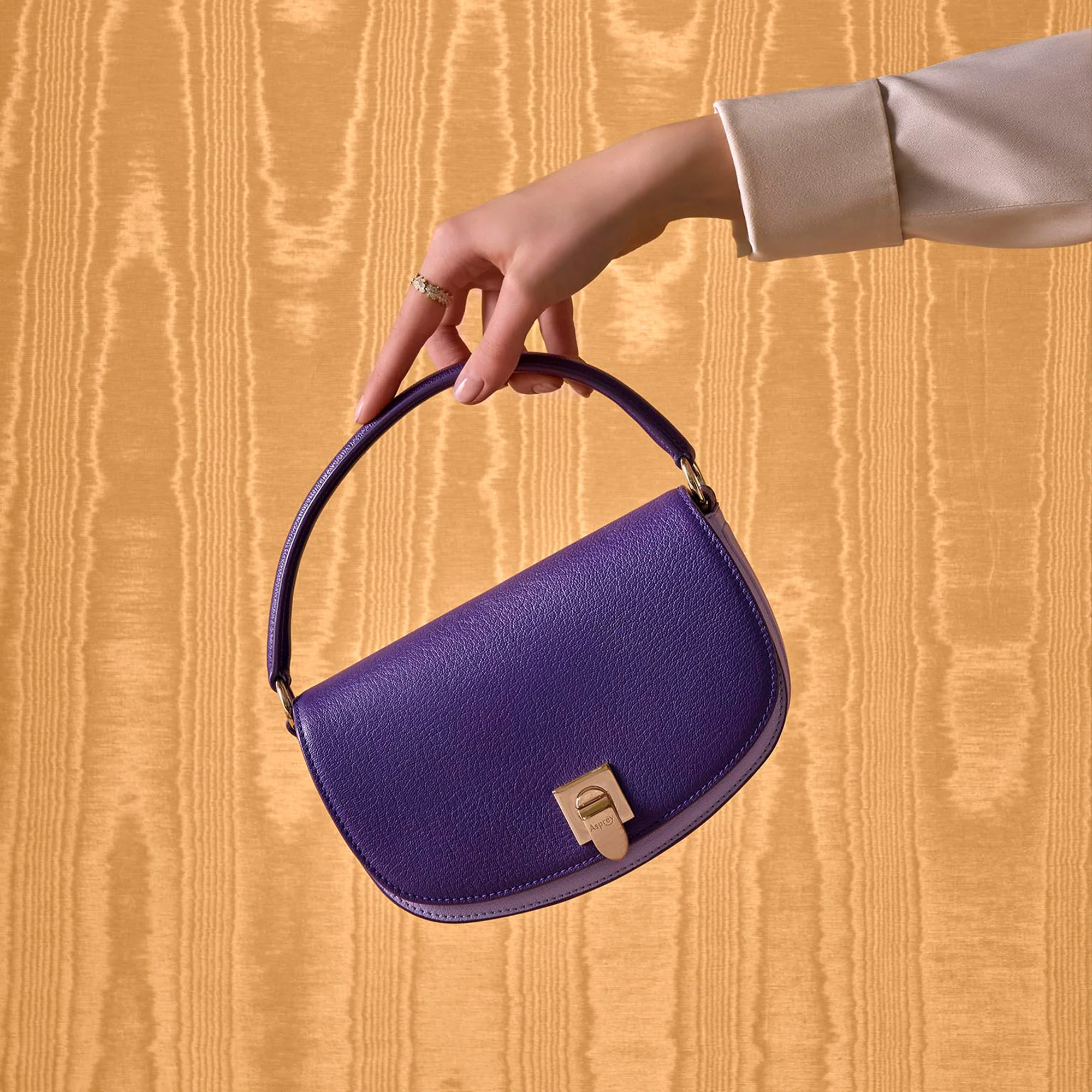 Polo Top Handle Handbag in Pebble Grain Leather - Image 5